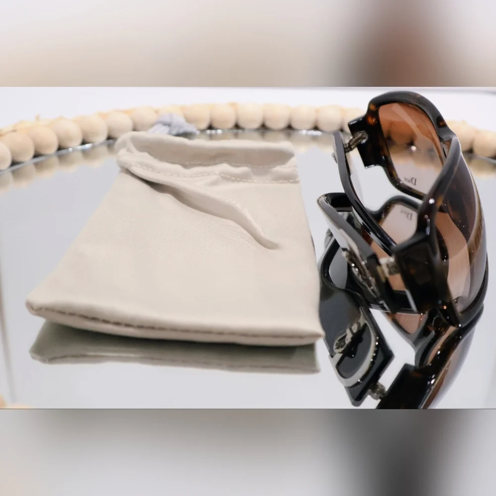 Christian Dior Vintage Y2K Tortoise Shell Sunglasses Silver Logo Authentic